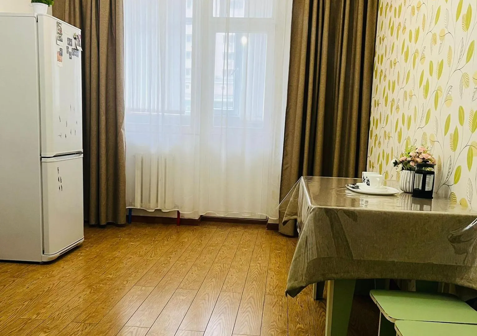 Apartment 57 Теплые И Уютные Апартаменты Возле Байтерека С 2 Большими Кроватями И С 2 Диванами С Изолированными Комнатами Nur-Sultan